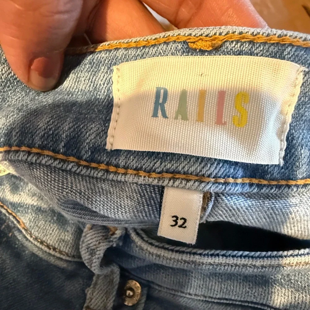 Rails The Larchmont Skinny Cropped high rise Jeans in Tide Pool Size 32‎ raw hem